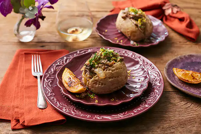 Batata assada no micro-ondas com sardinha