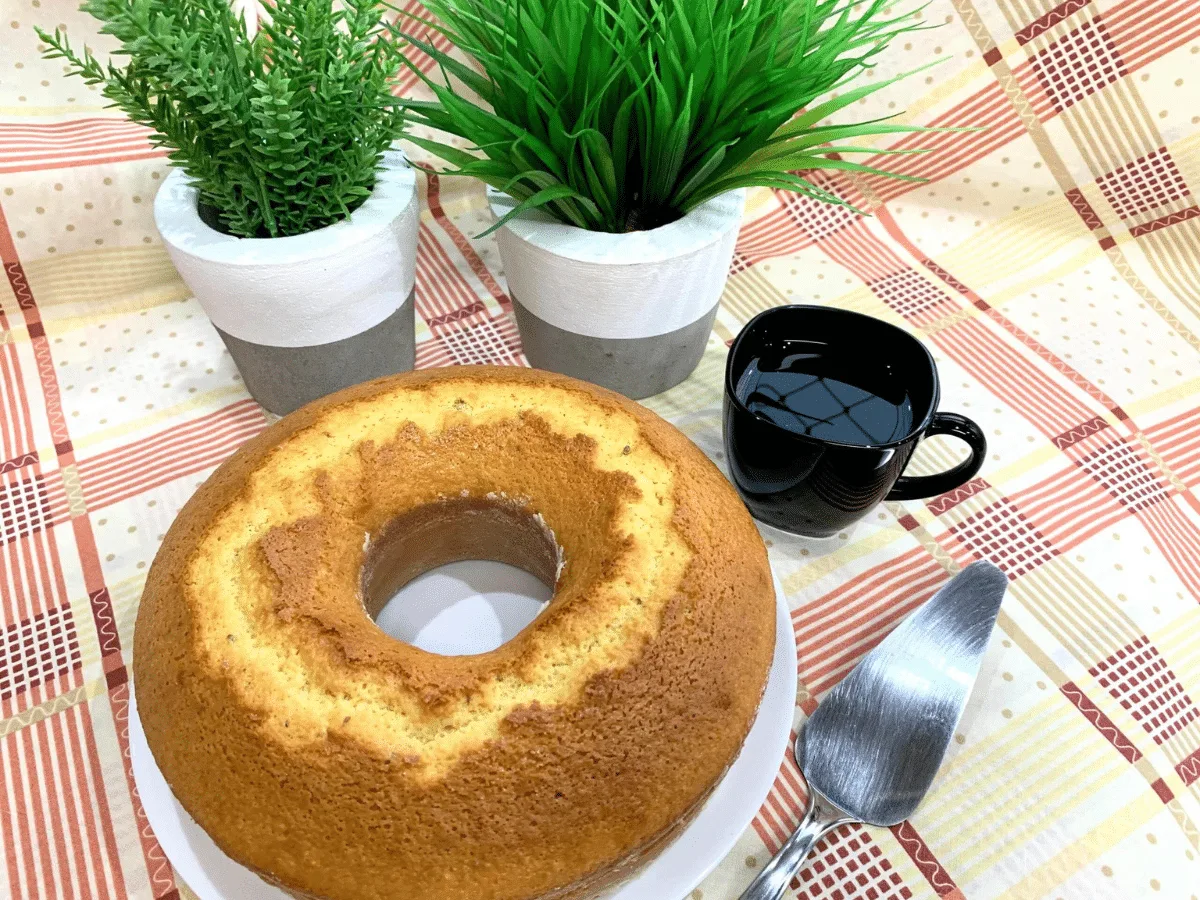 Bolo de fubá com Maizena e erva-doce