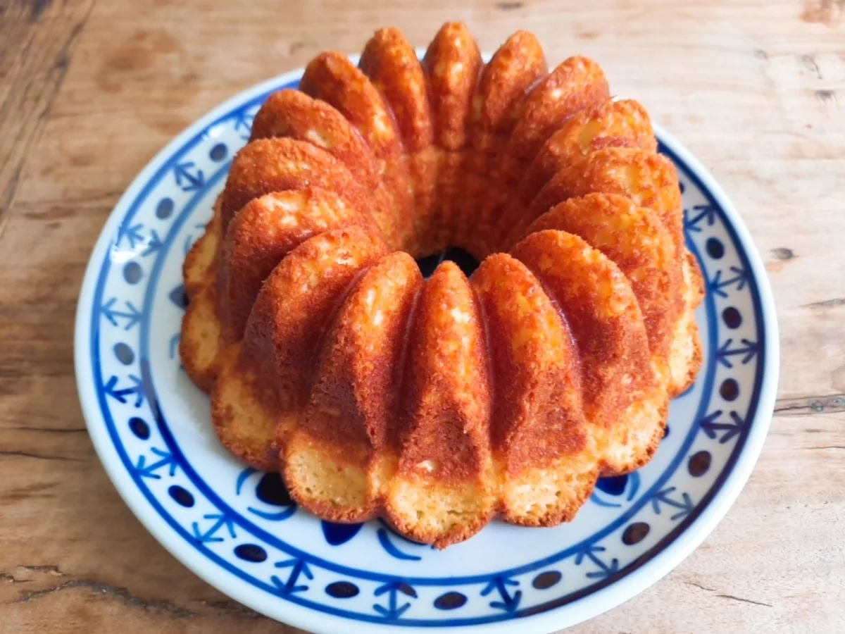 Bolo de laranja de liquidificador simples