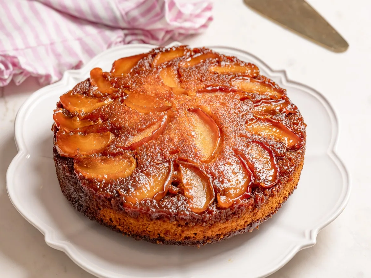 Bolo de maçã fácil