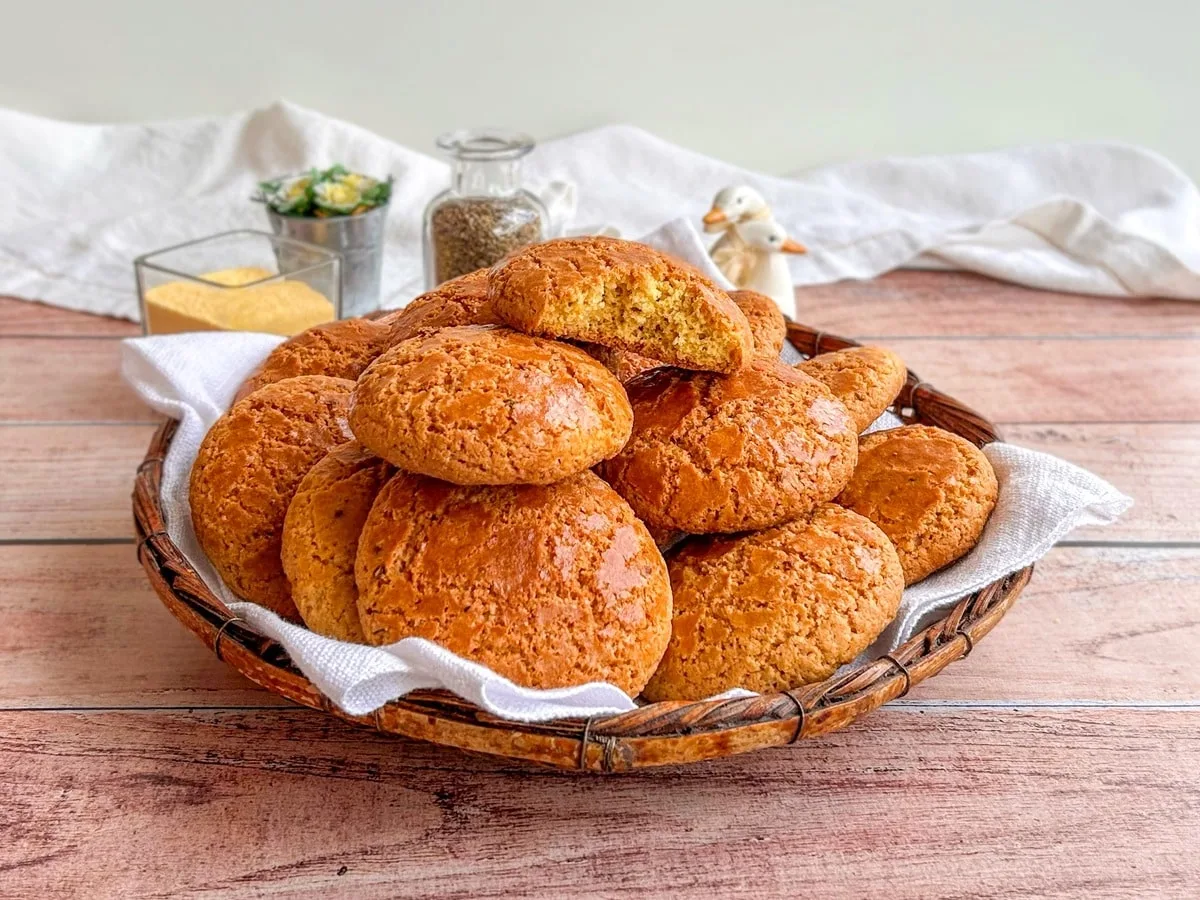 Broa de fubá tradicional