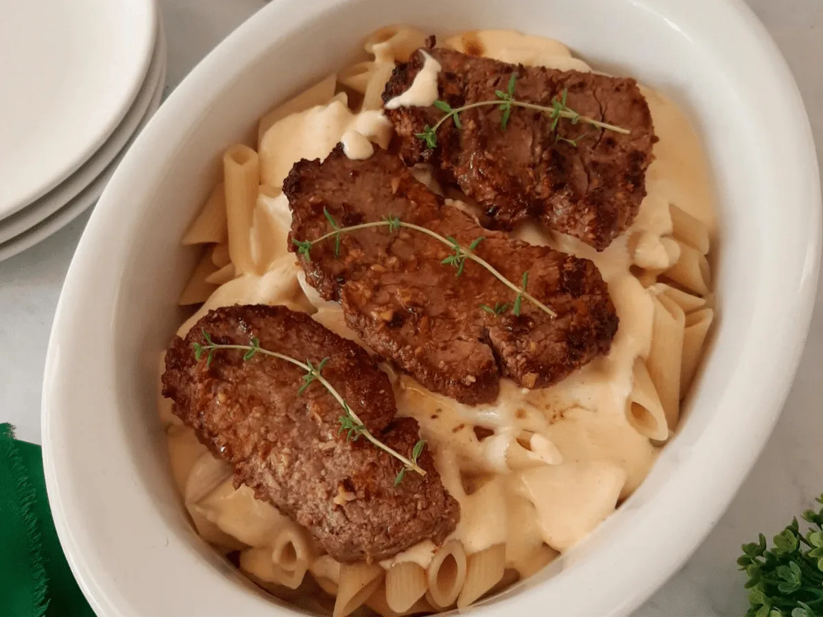 Filé mignon ao molho 4 queijos