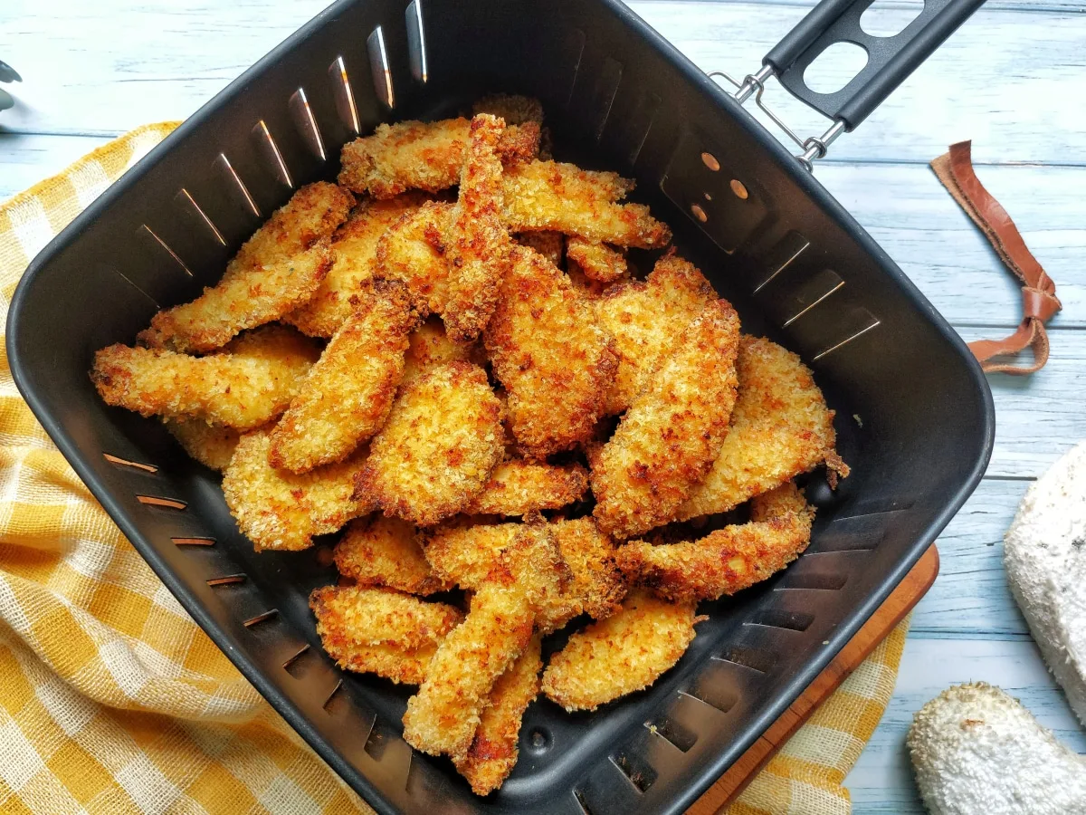 Frango empanado na air fryer