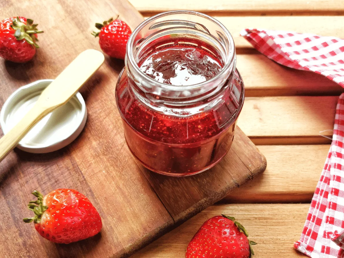 Geleia de morango simples