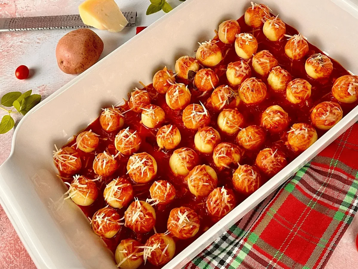 Nhoque recheado de queijo