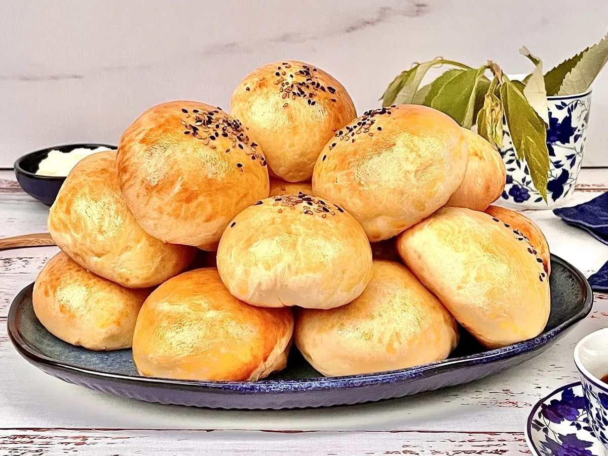 Pão de batata recheado na air fryer