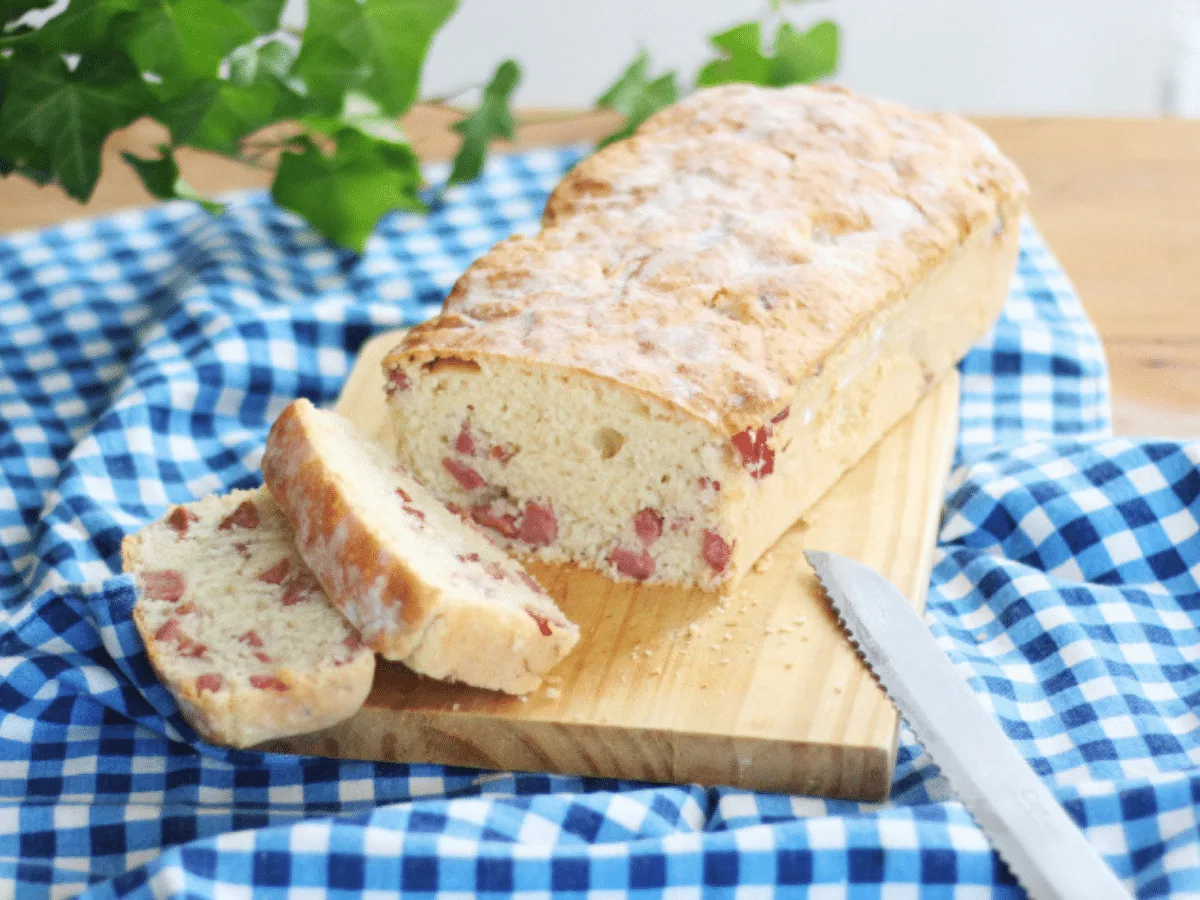 Pão recheado de calabresa fácil