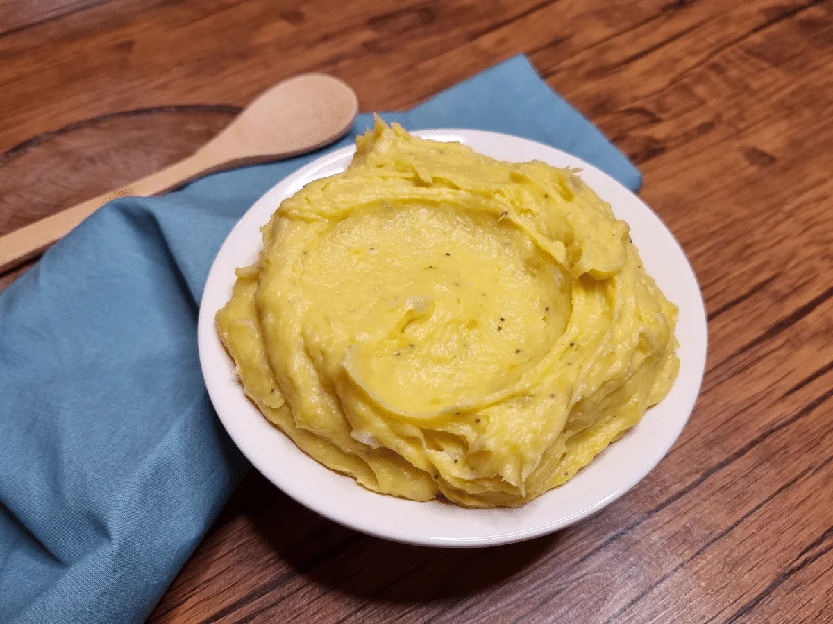 Purê de banana-da-terra fácil