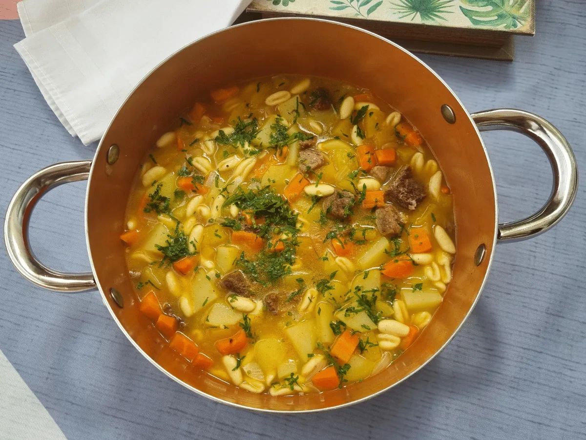 Sopa de legumes com carne
