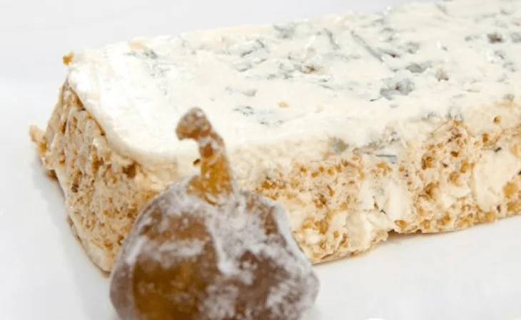 Terrine de roquefort e figos
