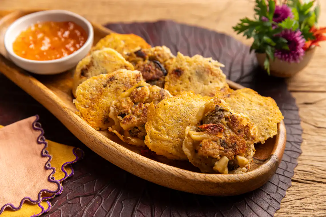 Bolinho de macarrão (reaproveitamento)