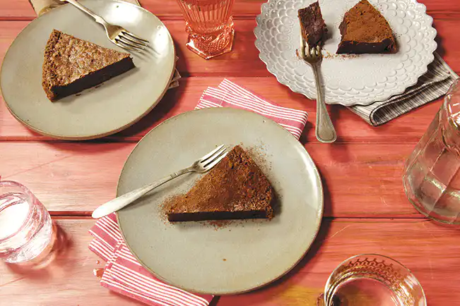 Bolo cremoso de chocolate