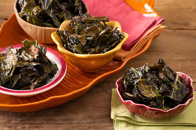 Chips de couve assada