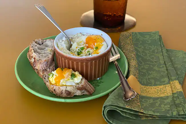 Cocotte de ervilha com ricota