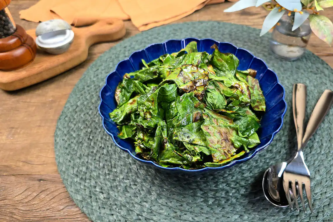 Couve rasgada refogada