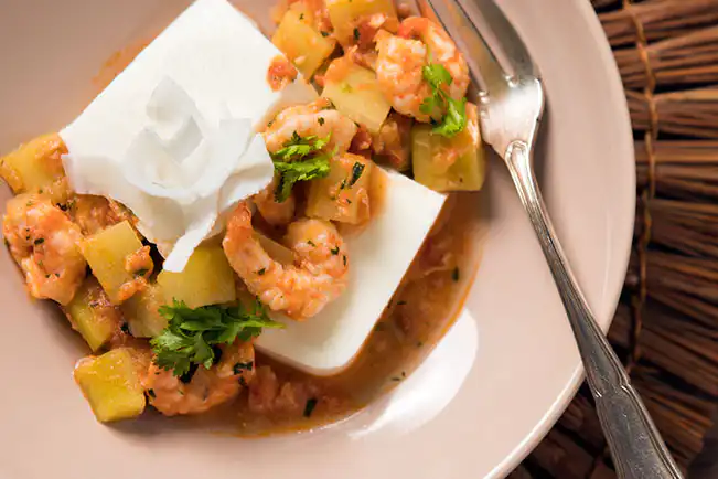 Ensopadinho de camarão com chuchu