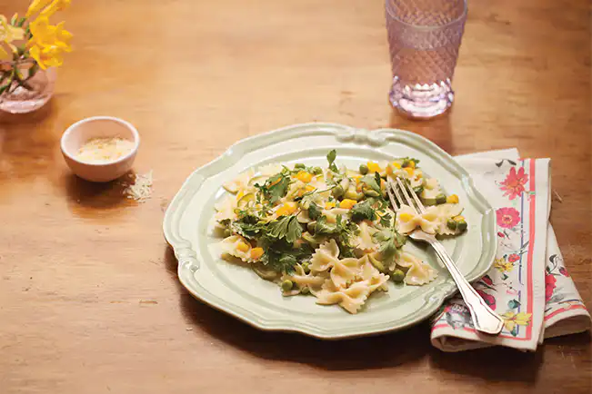 Macarrão primavera em uma panela só