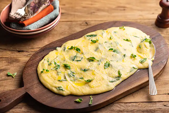 Polenta com espinafre
