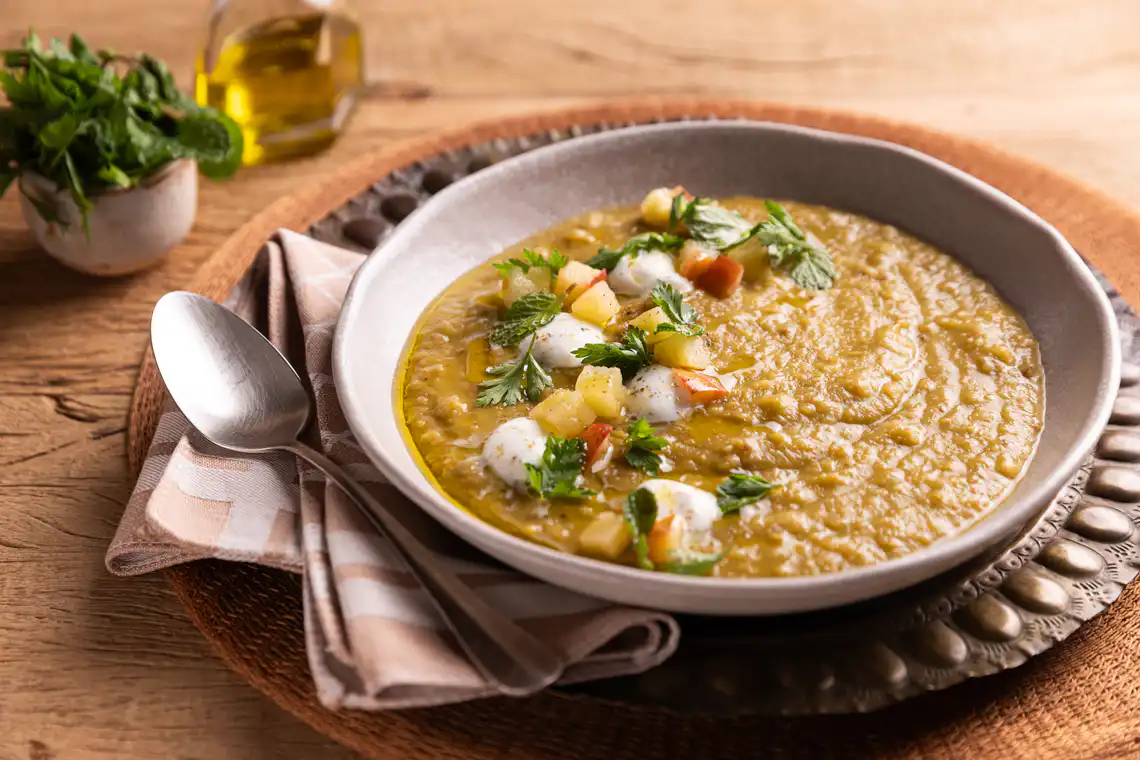 Sopa de ervilha com especiarias na pressão