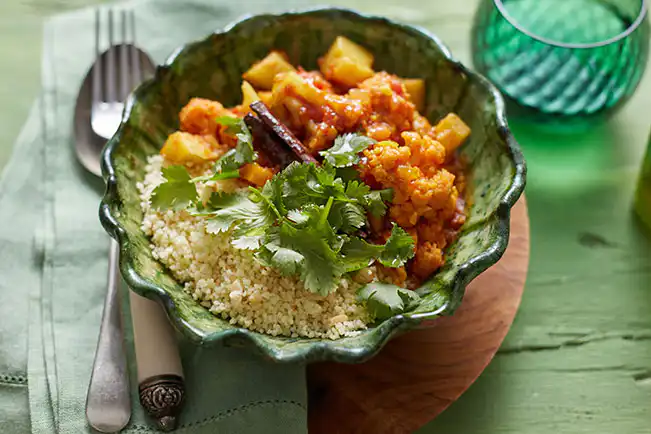 Tagine de legumes com cuscuz marroquino